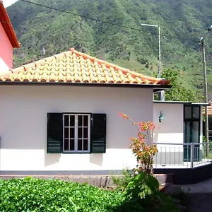 https://holidays-madeira-sao-vicente.madeira-islandshotels.com